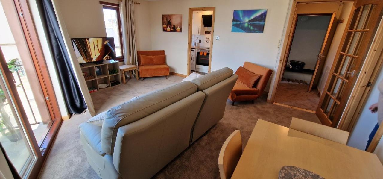 Colin Young Place Nairn Eksteriør bilde